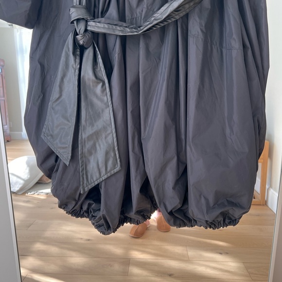 NWOT - Aakasha Hooded Maxi Raincoat Size M - Picture 15 of 16